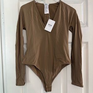 NWT Wolford V Neck Bodysuit